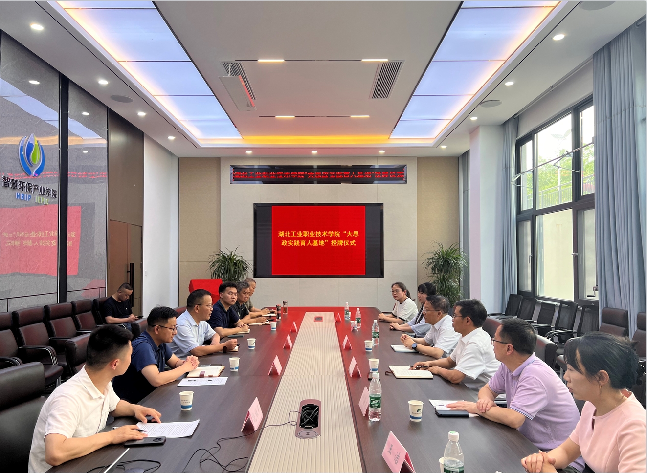 寰俊鎴浘_20250520105110.png 寰俊鎴浘_20250520105110.png